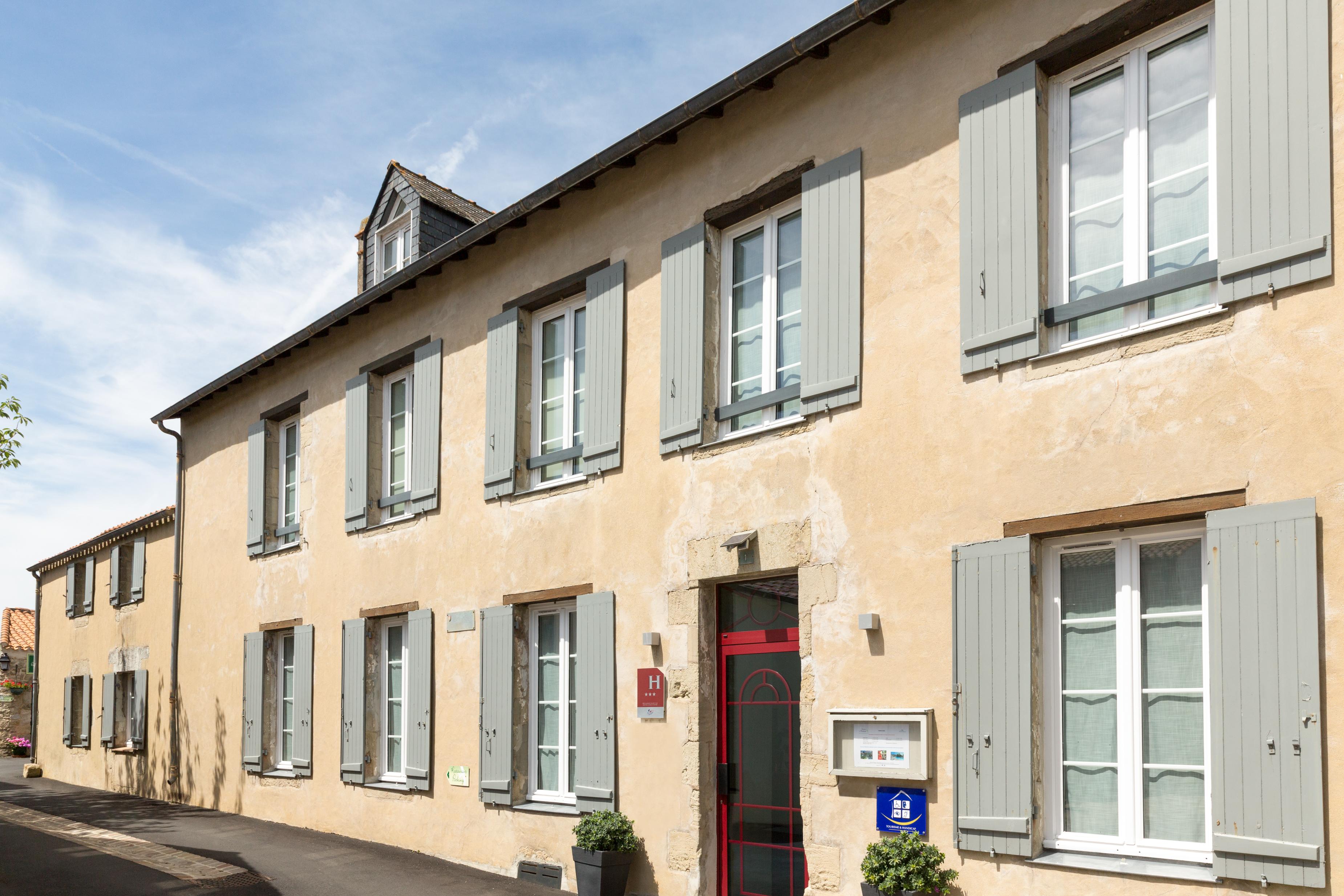 Domaine Le Martinet, The Originals Relais Hotell Bouin  Exteriör bild